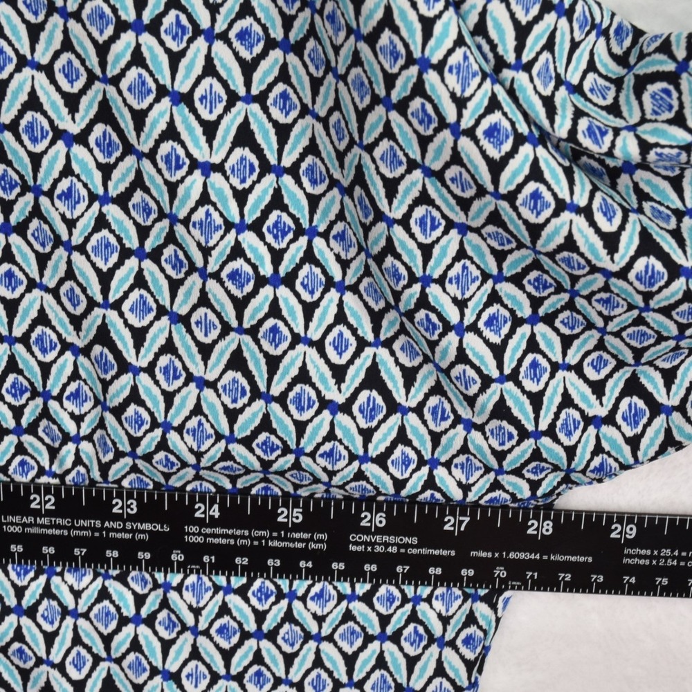 Chico's Button Up Top Women 12 Chicos 2 Blue Black Geometric Pattern 3/4 Sleeve - Picture 3 of 6